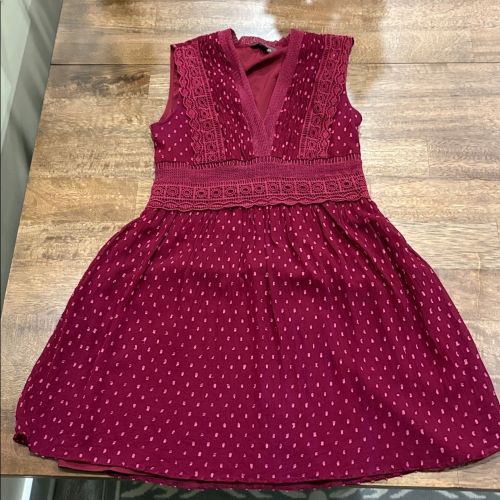 Ranna Gill Red A-Line Midi Dress with Cap Sleeves. Medium Petite